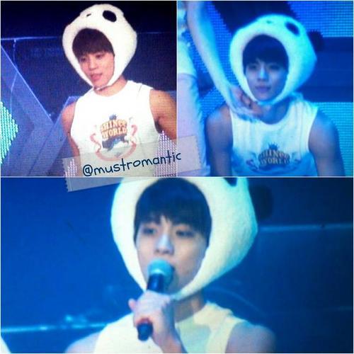 121027 Jonghyun @ SWC II in Hongkong Tumblr_mckdhwwFXb1qcl8qx