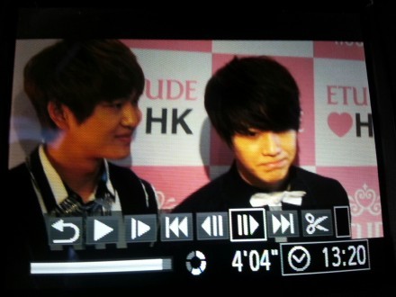 [IMG/291012] SHINee Conferencia de Prensa @ Etude House HK  Tumblr_mcn89sz1hZ1qcl8qx