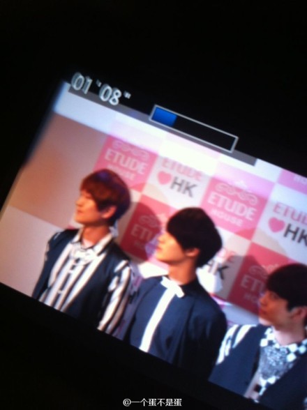 [IMG/291012] SHINee Conferencia de Prensa @ Etude House HK  Tumblr_mcn8b3u2PE1qcl8qx