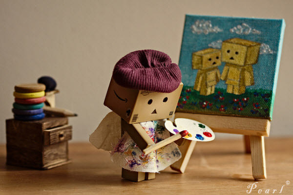 صور دانبو Danbo*رجل الكرتون* من تجميعي,, Danbo-the-artist