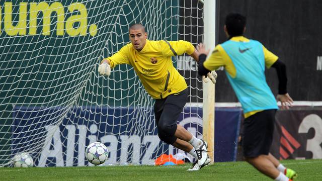 صور تدريبات اليوم الأثنين  2011-11-21_ENTRENO_23.v1321879235