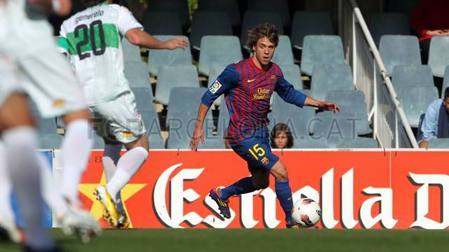 [ صــور ] [Barça B]:منهيا بذلك سلسلته الإيجابية... الرديف يسقط بهدف بين جماهيره أمام "إلتش" 2012-05-05_BARCELONA_B-ELCHE_05-Optimized.v1336241587