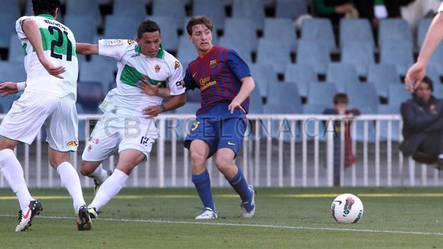 [ صــور ] [Barça B]:منهيا بذلك سلسلته الإيجابية... الرديف يسقط بهدف بين جماهيره أمام "إلتش" 2012-05-05_BARCELONA_B-ELCHE_28-Optimized.v1336241598