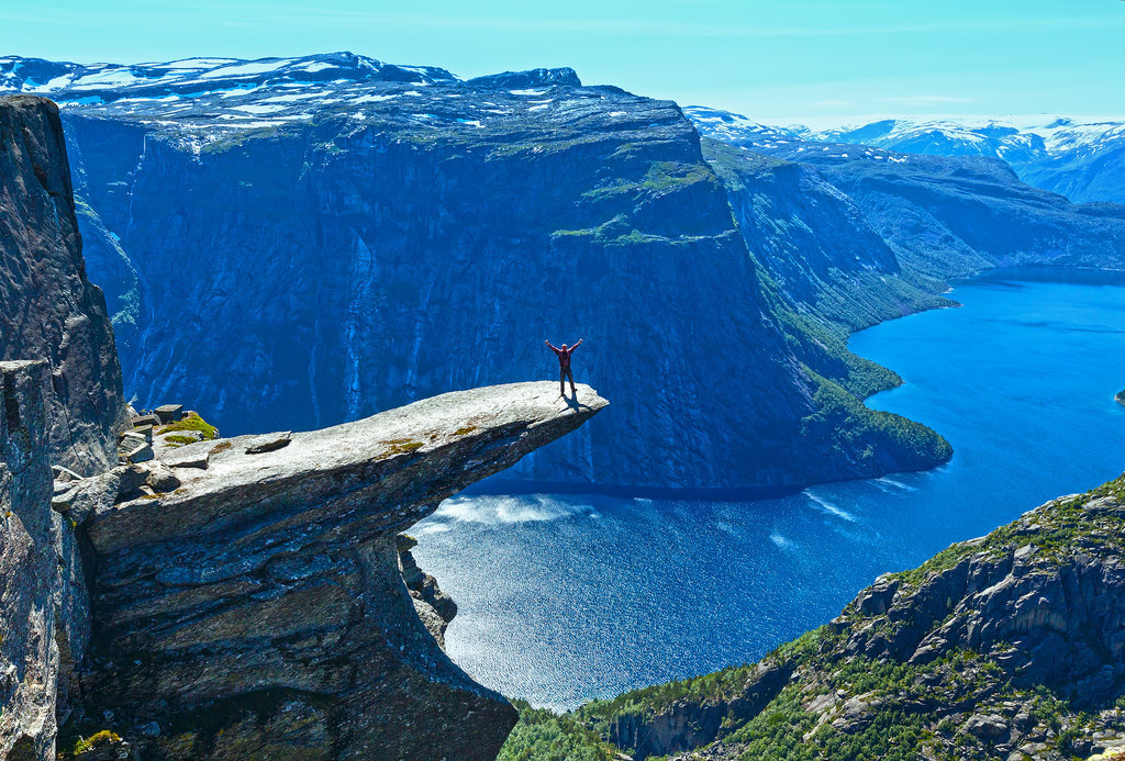83 địa điểm rất đẹp trên thế giới Trolltunga-Norway