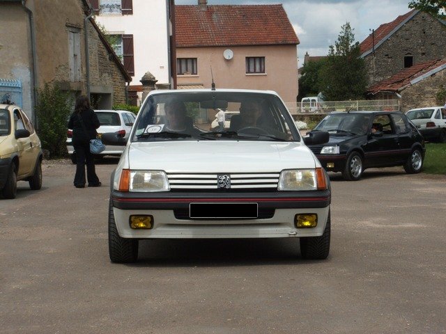 [21] Rallye des Grands Crus - 19 et 20 mai 2007 DSCF1695