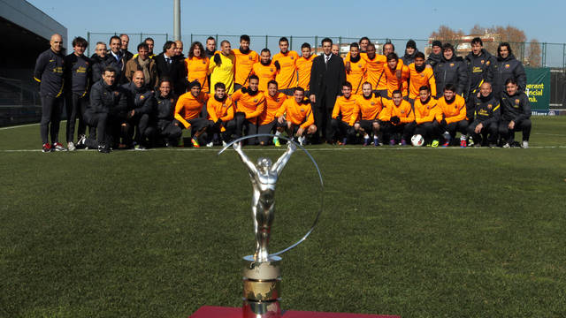  بالصور ، العودة إلى التدريبات بعد التأهل لنهائي الكأس 2012-02-09_ENTRENO_10.v1328803622