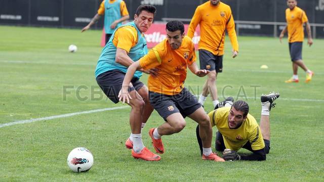 بالصور | تدريبات الفريق بالأمس 2012-04-27_ENTRENO_24-Optimized.v1335536079