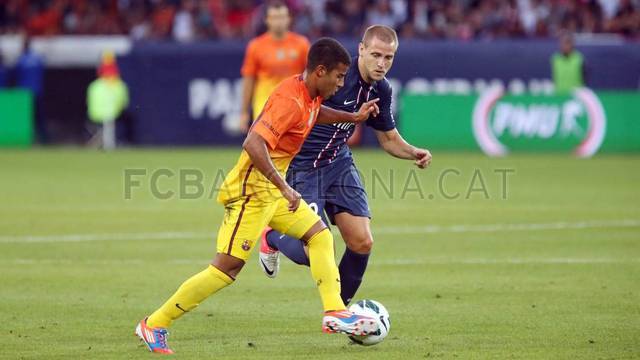 بالصور| برشلونة يفوز بكأس الصداقة في باريس 2012-08-04_PSG-BARCELONA_09-Optimized.v1344110347