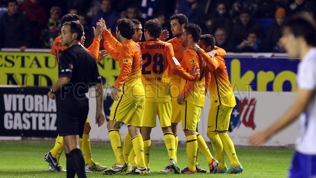 بالصور : أقوى لحظات مباراة البارسا ضد ألافيس  1012-10-30_ALAVES-BARCELONA_18-Optimized.v1351639666