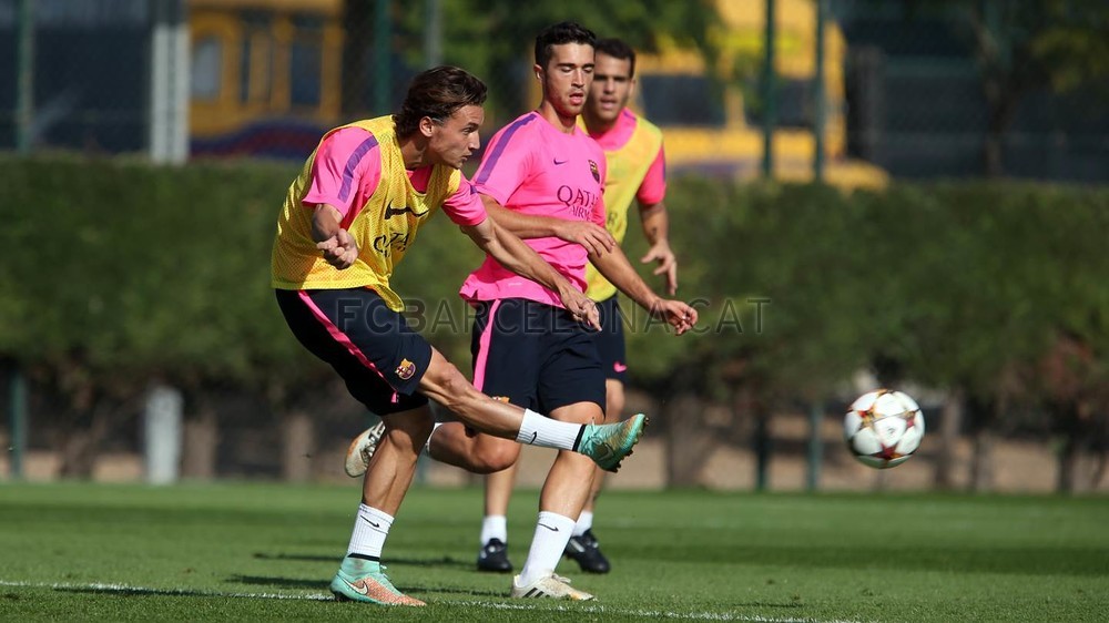 صور : تدريبات لاعبي برشلونة يوم الأحد 19-10-2014 Pic_2014-10-19_ENTRENO_29-Optimized.v1413718524