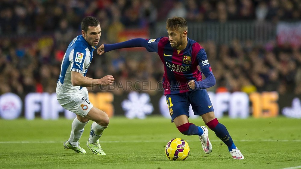 صور : مباراة برشلونة - اسبانيول 5-1 ( 07-12-2014 )  Pic_2014-12-07_FCBvsESPANYOL_10-Optimized.v1417972836