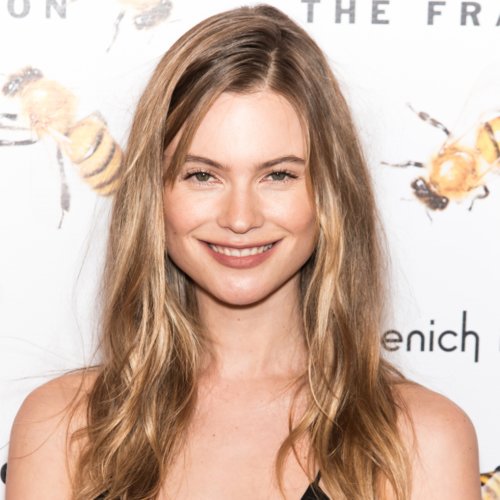 Photos de Behati Prinsloo Ecd3f22e_edit_img_image_236279_1400029883.xxlarge