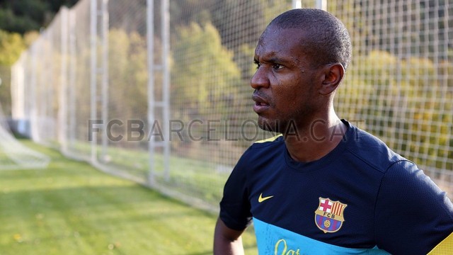  بالصور | الوجه الآخر لعودة ابيدال  2012-10-09_ABIDAL_ENTRENO_27-Optimized.v1349943387