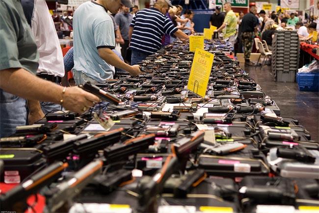 Via Anarcho-Capitalists' Forum: 'Will Not Comply' Gun Show Planned In Yakima Area Gun_show