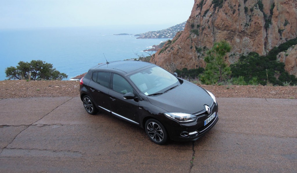 Essai Renault Mégane restylée : mamie fait de la résistance Renault-Megane-18-1024x597