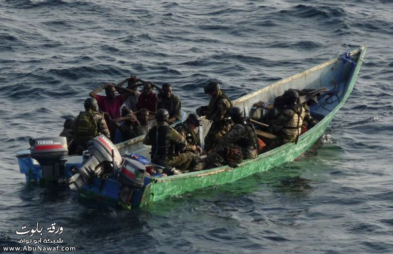 قراصنة الصومال وباخرة سعودية 802