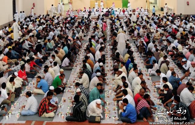 الناس في رمضان حول العالم 897