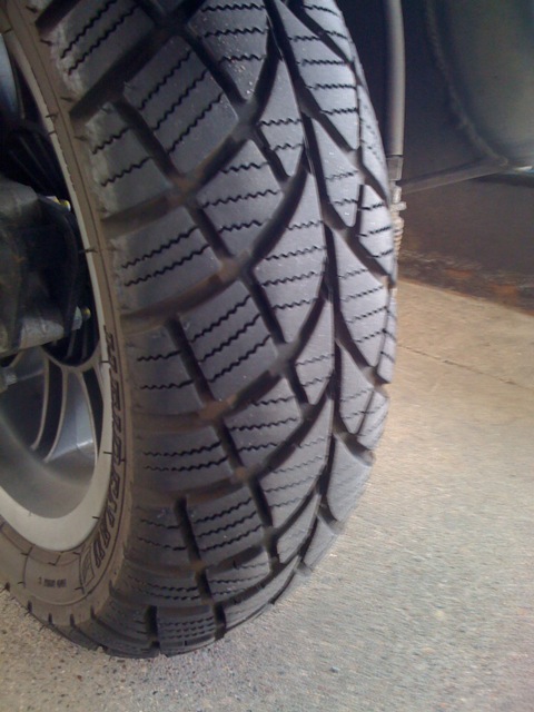 Yamaha XT 350 vs Suzuki DR 350 - Página 2 Rear_tire_wear_2000mi_102