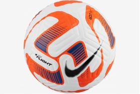 Футбольные мячи Nike Data-images-futbolnie-myachi-myachi-5-dn3595-100-279x187