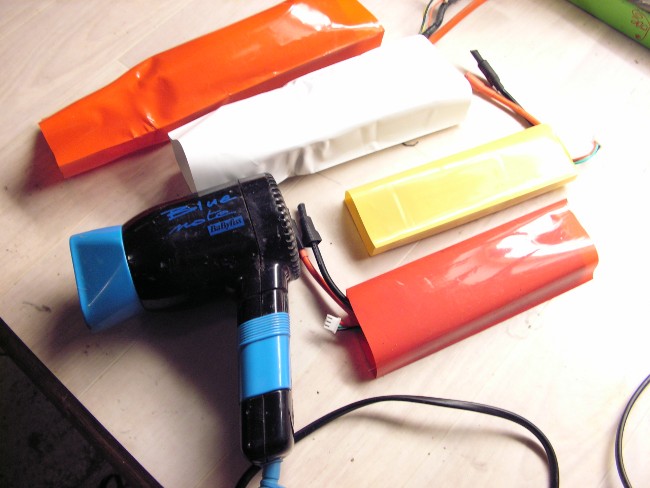 [Astuce] Re-gainer des packs LIPO en gaine thermo maison plus solide** PICT9345