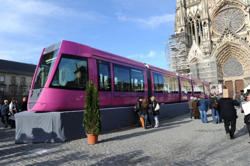 Tram de Reims : bientot en service Tramreims_04