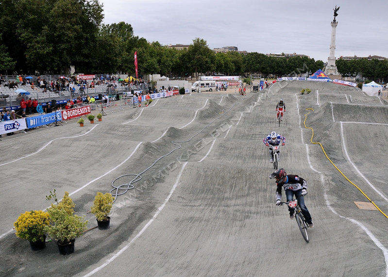 Championnat de France de BMX - Bordeaux place des Quinconces Championnat-France-BMX-Bordeaux-19