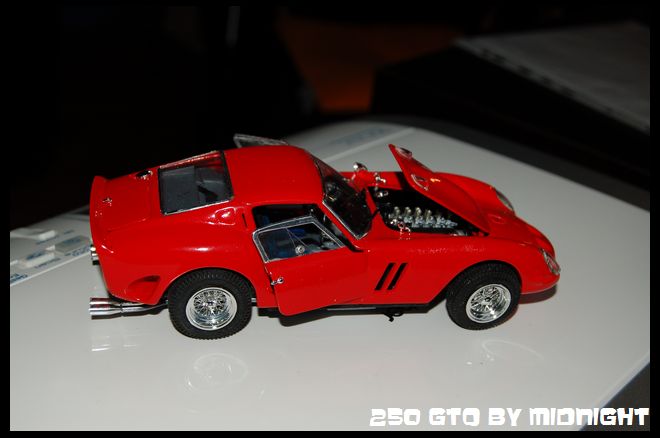 Ferrari 250 GTO Revell 1/24 DSC_0289