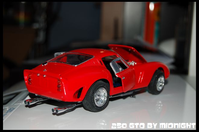 Ferrari 250 GTO Revell 1/24 DSC_0290