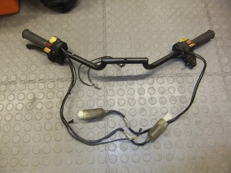 OEM Handlebars for a 1988 K75S BMW%20K75S%20%28117%29-L