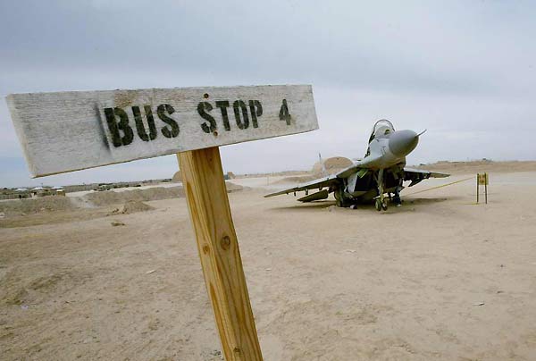 مجموعه خلفيات للـ F-16 Block 52 Military-humor-funny-meanwhile-at-bus-station-mig-29-aircraft