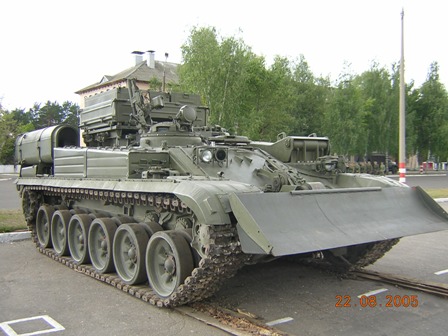 T-72 تطويراتها و أنواعها و كيفية التفريق بينها Brem-1Full%20resin%20kit