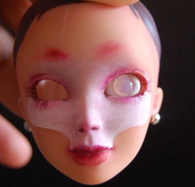 |galerie] repaint et custom (barbie et liv) Oeil