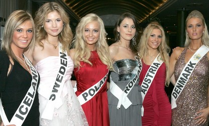 Top Model of The World 2009 Miss Brazil Won !!! - Page 2 01_one