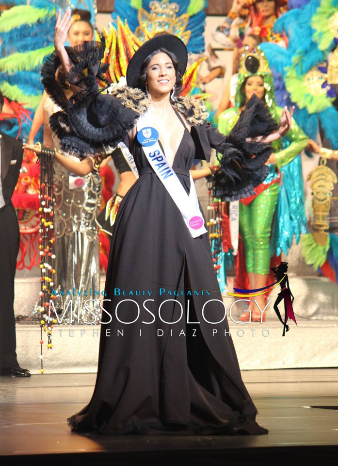 trajes tipicos de candidatas a miss international 2016. - Página 8 Spain1