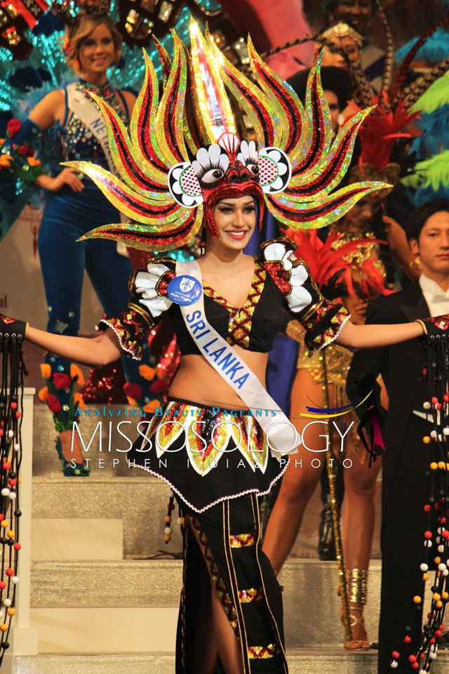 trajes tipicos de candidatas a miss international 2016. - Página 8 Sri-Lanka2