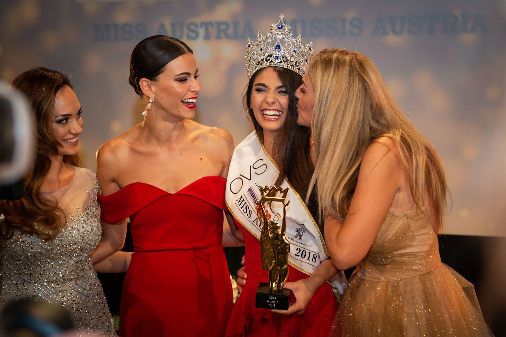 2018 | MU | Austria | Daniela Zirkov 1535880077.2959-daniela-zivkov-kroent-sich-zur-miss-austria-2018