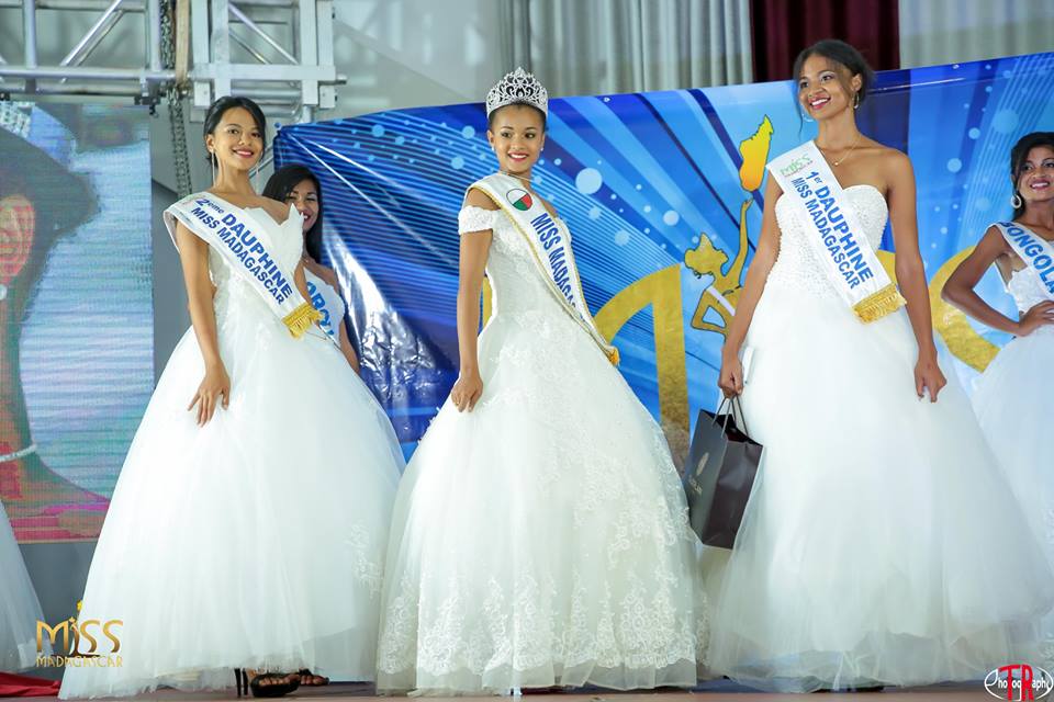 anne valerie binguira vence miss madagascar 2019. ira para miss world 2019. 48270701_1986918518028785_82010742659743744_n