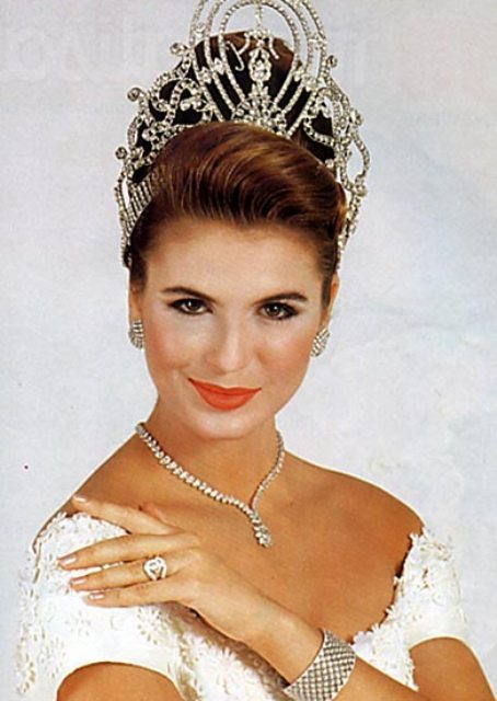 Miss UNIVERSE 1992-Michelle McLean F_michaelm_fbd9490