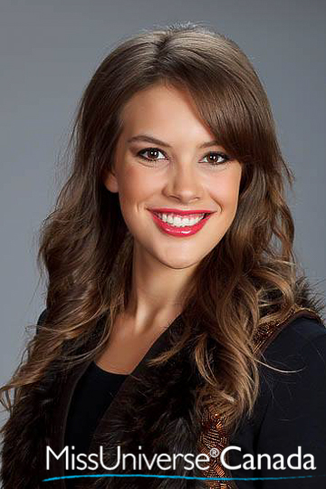 Miss Universe Canada 2015 Lauren-Heinsar-2015-2