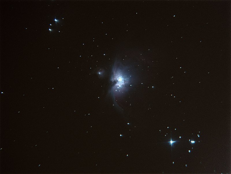 La Nébuleuse d'Orion - M42 re... M42-03_800x600