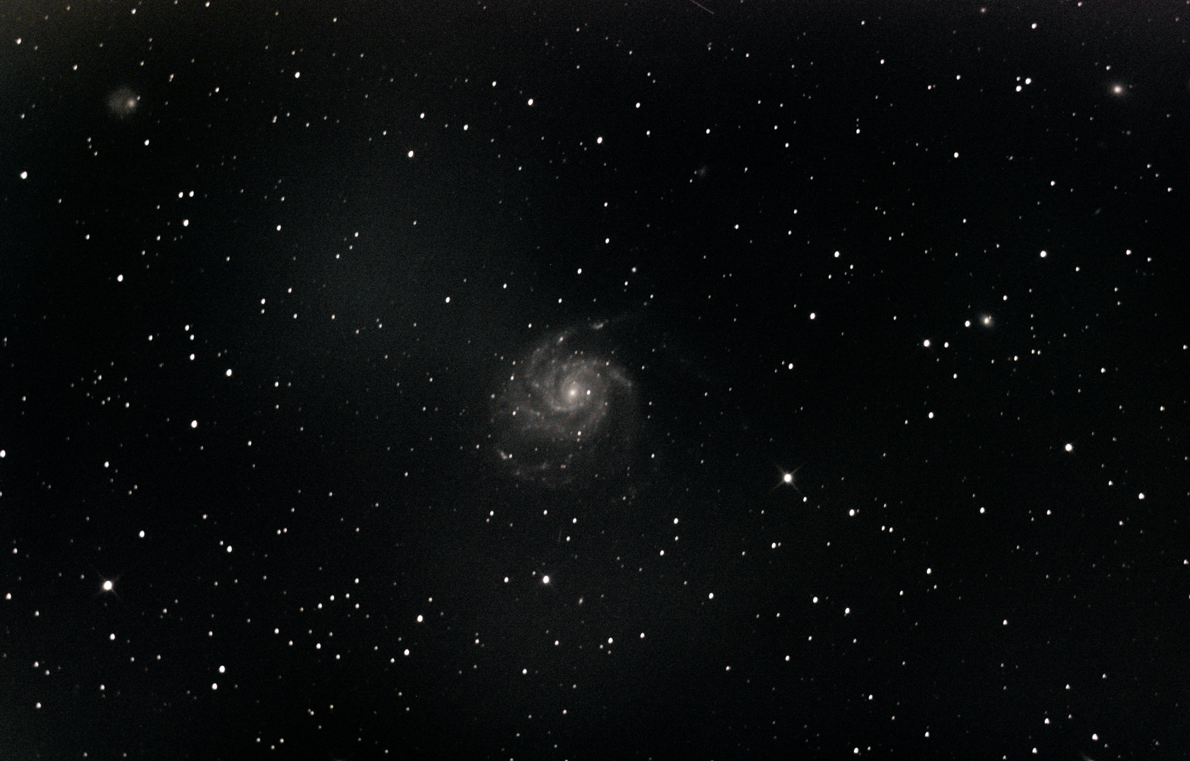 M101 - test de mon nouveau montage APN... M101_0020G040R