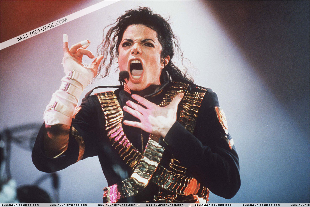 Dangerous tour - Page 4 009