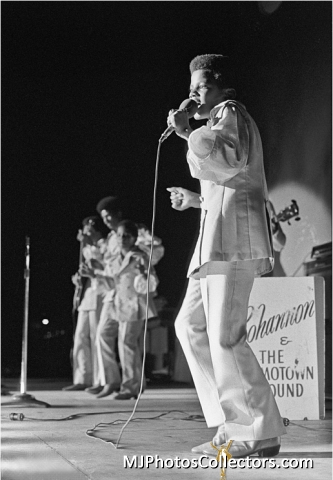 Os Jackson Five se apresentam no Estádio Gilroy em Gary, Indiana - agosto de 1969 Med_gallery_4_1515_199499