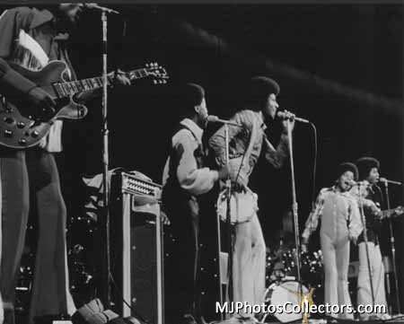 Os Jackson Five se apresentam no Cobo Arena em Detroit - agosto de 1970 Med_gallery_4_1580_6246