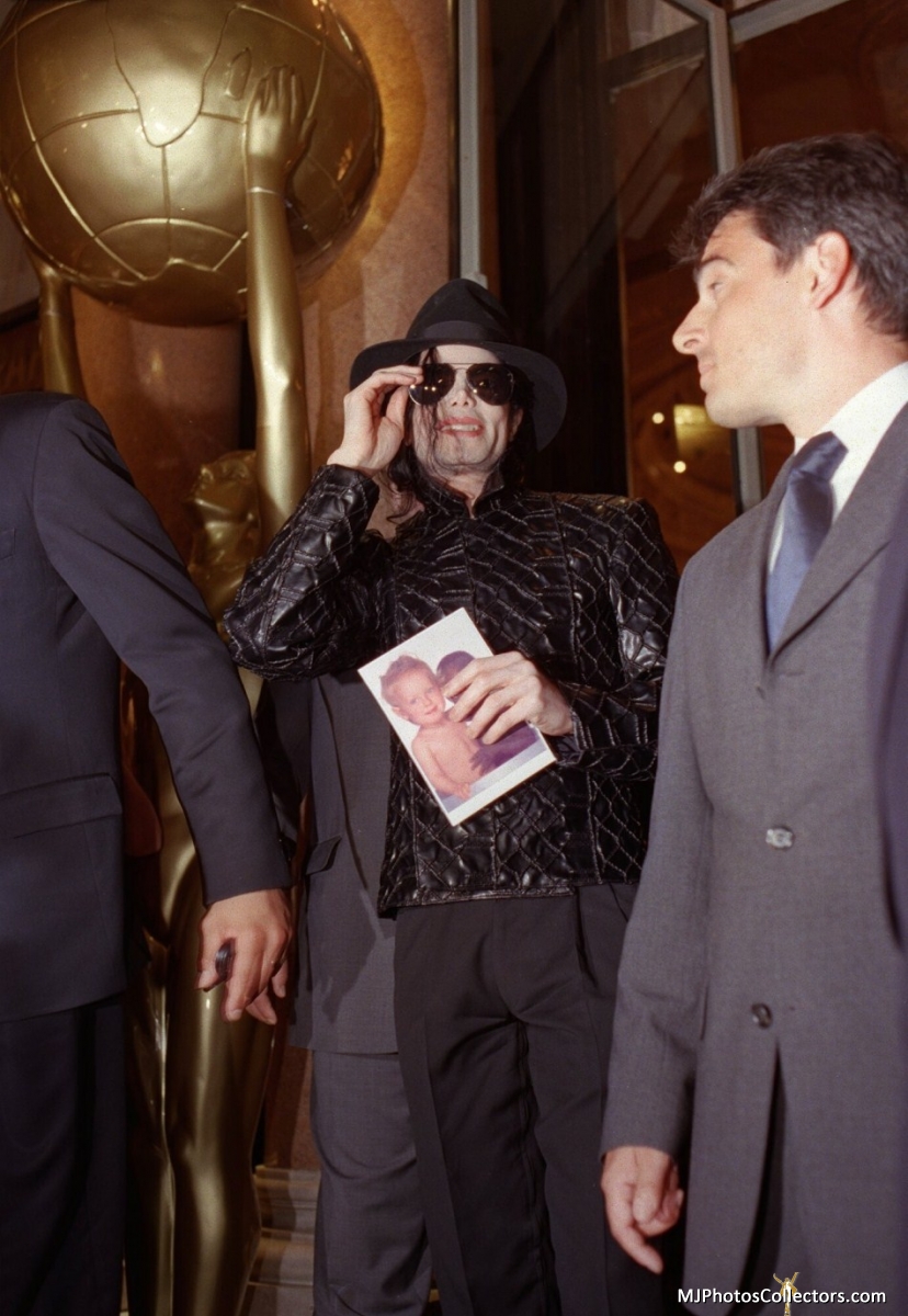 2000 World Music Awards - Pre-Show  Gallery_2_2188_220448