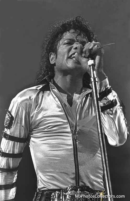 Bad Tour (Stage)  Gallery_8_2028_242186