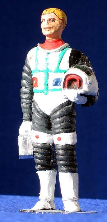 MAQUETTES "PRIME" et autres - Page 2 BNX_Astro_casque1