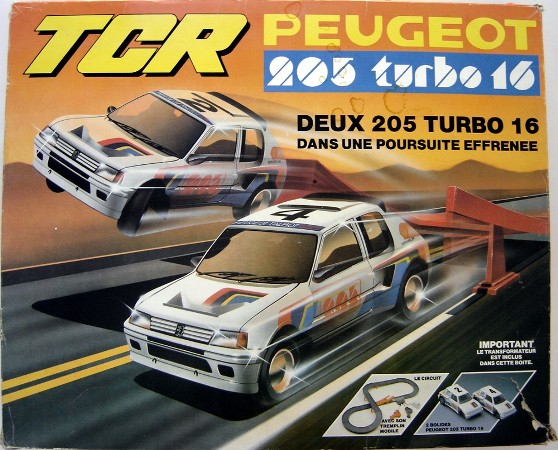 Circuit TCR Peugeot_205_turbo16_r