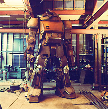 votoms, le robot grandeur nature Img_20050405T141046811