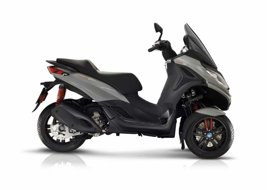 3 roues dans 125 Magazine Piaggio-MP3-hpe-300-S-2019-2-1024x732